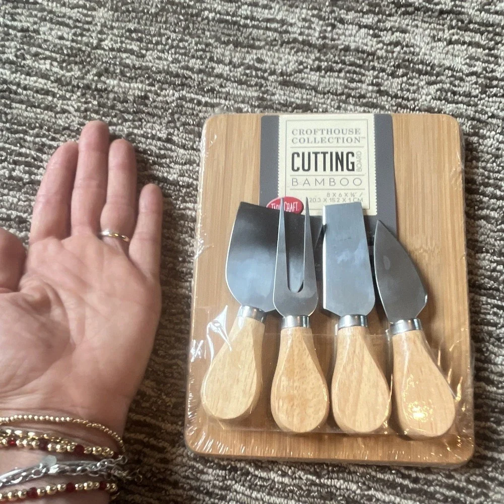 CroftHouse Collection Bamboo Mini Cutting Board Set w/ 4 Tools 8x6 in
